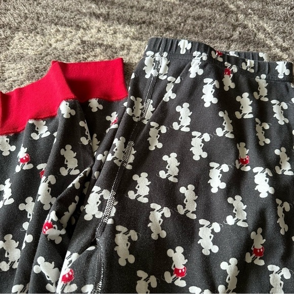 Hanna Andersson Women’s Pajama Pants Disney Mickey Mouse and Star Wars Christmas - Picture 4 of 7